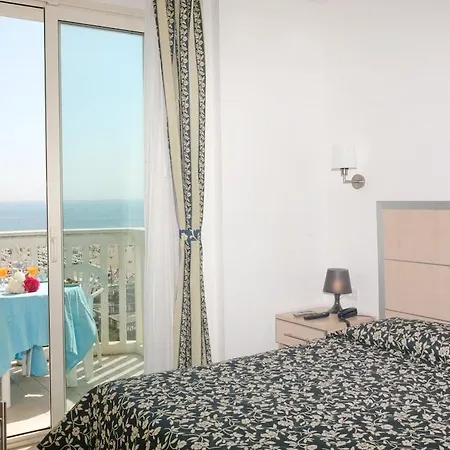 Apartment T2 *